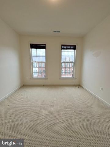121 AUTUMN VIEW DR, Gaithersburg, MD 20878