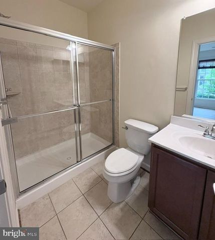 121 AUTUMN VIEW DR, Gaithersburg, MD 20878