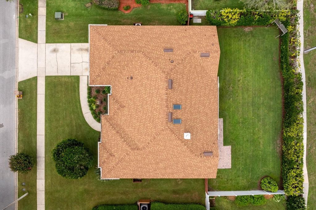 Image 36 of property listing at 4025 CONWAY PLACE CIRCLE, Orlando, FL 32812