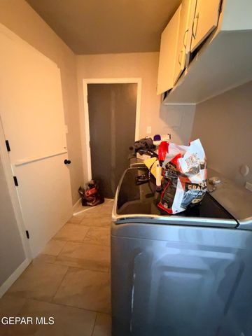 3709 ROSLYN Drive, Horizon City, TX 79928