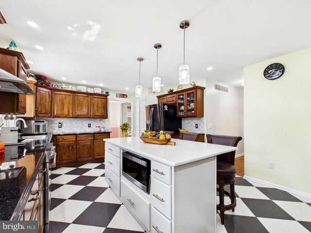16733 WOODLAND CT, Bridgeville, DE 19933