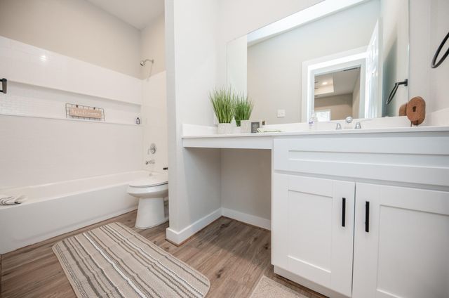 10317 Lake Road 13B, Houston, TX 77070