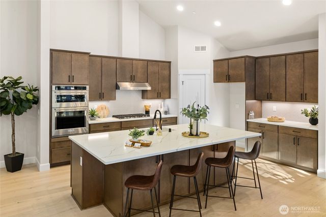1001 Domerie Park Loop, Cle Elum, WA 98922