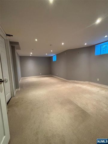 80 Ash Street, Westwood, NJ 07675