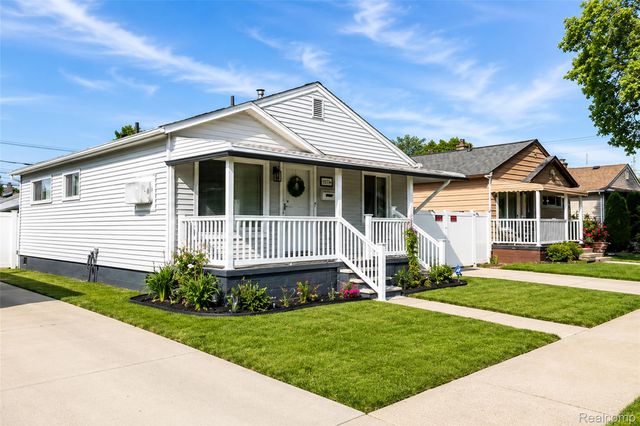 1571 University Avenue, Lincoln Park, MI 48146
