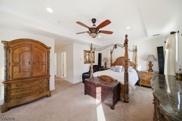 23 Dogwood Ln, Wanaque Boro, NJ 07420