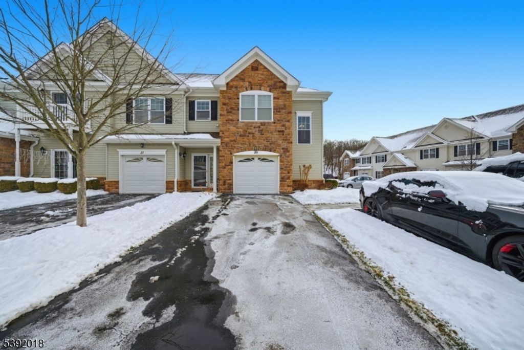 23 Dogwood Ln, Wanaque Boro, NJ 07420