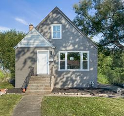 18351 Dixie Highway, Homewood, IL 60430