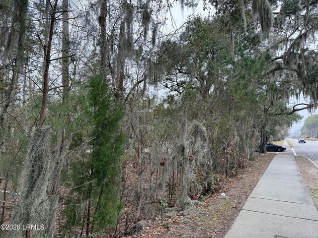 145 Savannah Highway, Beaufort, SC 29906