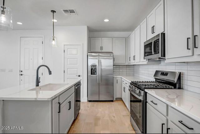 43282 N Hinoki Street, Queen Creek, AZ 85140