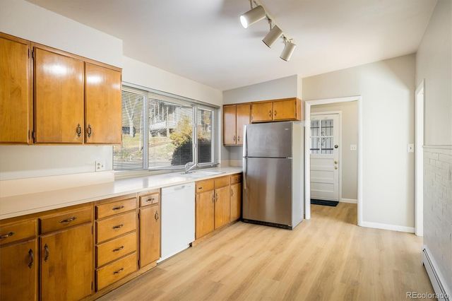 215 Lookout View Court, Golden, CO 80401