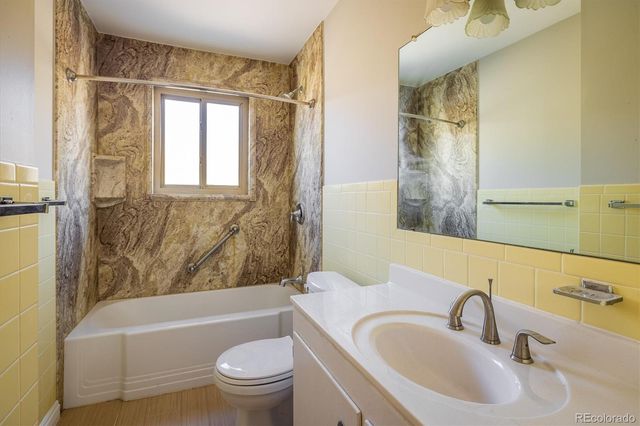 215 Lookout View Court, Golden, CO 80401