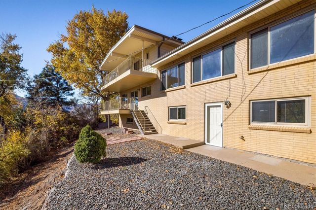 215 Lookout View Court, Golden, CO 80401