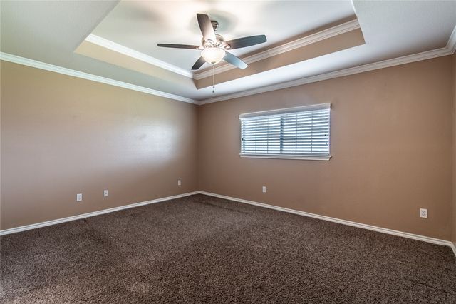 2410 Luzius Dr, Corpus Christi, TX 78418