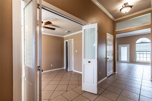 2410 Luzius Dr, Corpus Christi, TX 78418
