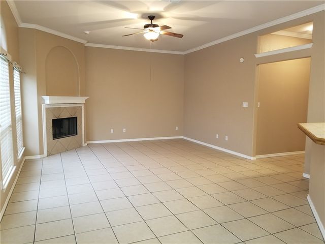 2410 Luzius Dr, Corpus Christi, TX 78418
