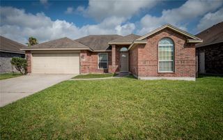 2410 Luzius Dr, Corpus Christi, TX 78418