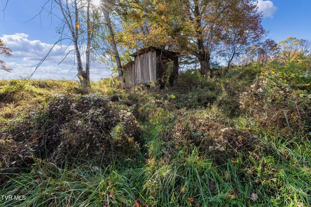 1802 Winchester Road, Shady Valley, TN 37688