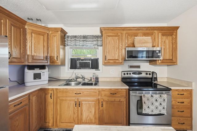 20 Lane 131 E Turkey Lake, Lagrange, IN 46761