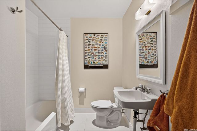 348 Funston, San Antonio, TX 78209