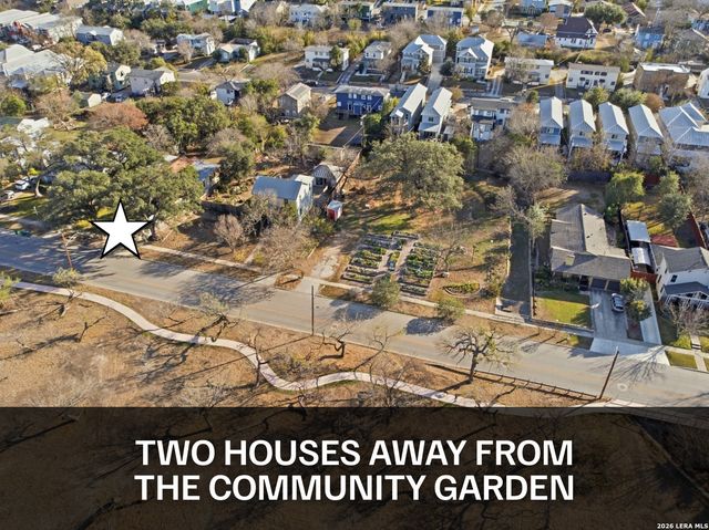 348 Funston, San Antonio, TX 78209