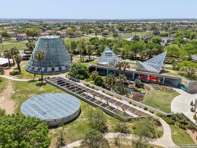 348 Funston, San Antonio, TX 78209