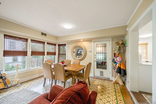 348 Funston, San Antonio, TX 78209