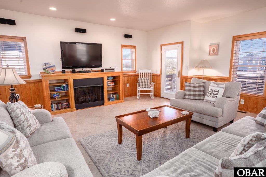 Image 7 of property listing at 2918 S Memorial Avenue Lot#3, Nags Head, NC 27959