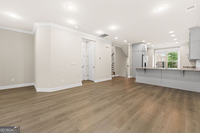 205 Bedford Alley, Johns Creek, GA 30024