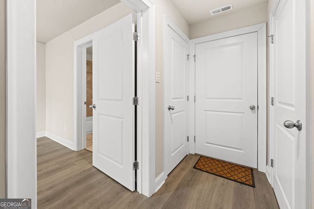 205 Bedford Alley, Johns Creek, GA 30024