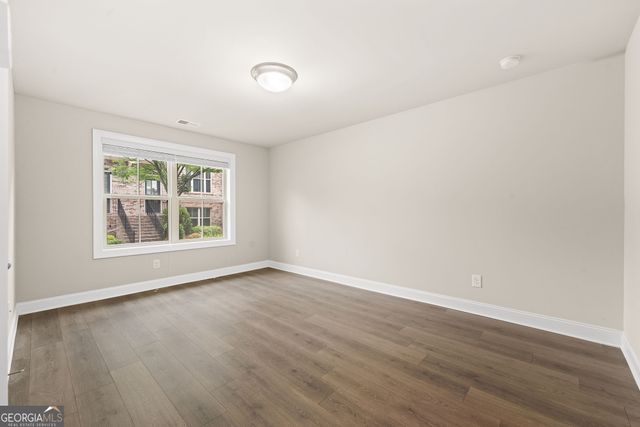 205 Bedford Alley, Johns Creek, GA 30024