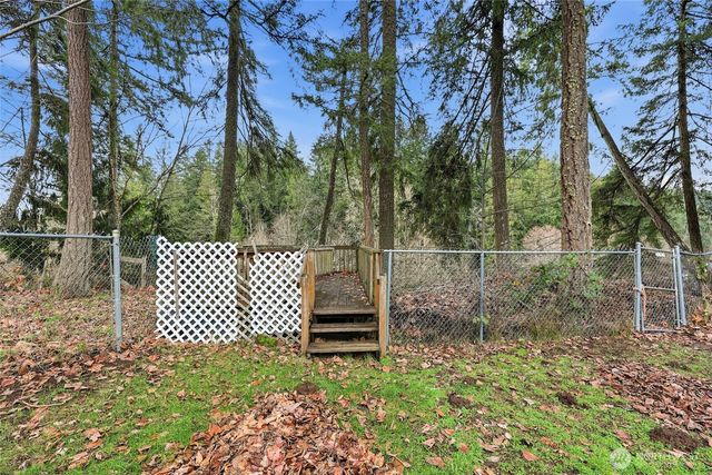 17148 Briar Street SE, Yelm, WA 98597