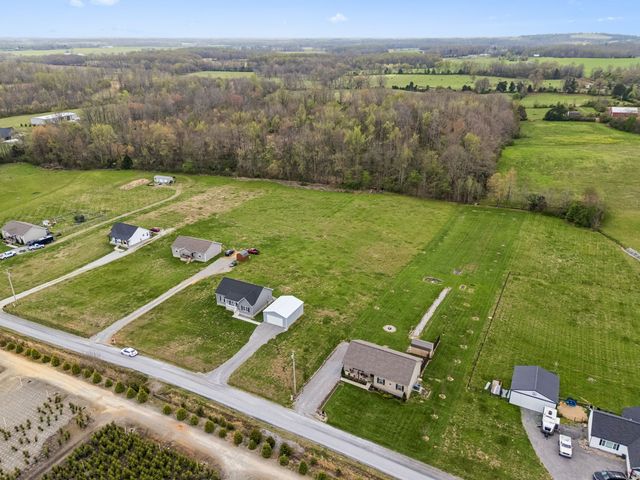 262 Herman Rd, Smithville, TN 37166
