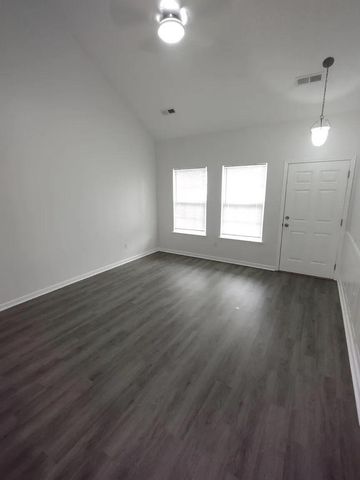 211 Congaree River Drive, Summerville, SC 29485