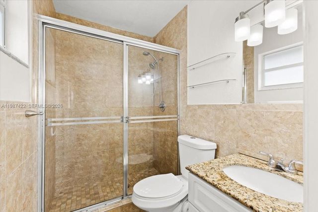 2323 Van Buren St 208, Hollywood, FL 33020