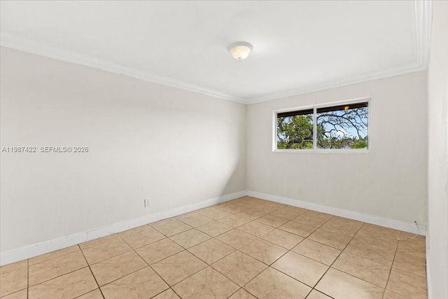 2323 Van Buren St 208, Hollywood, FL 33020