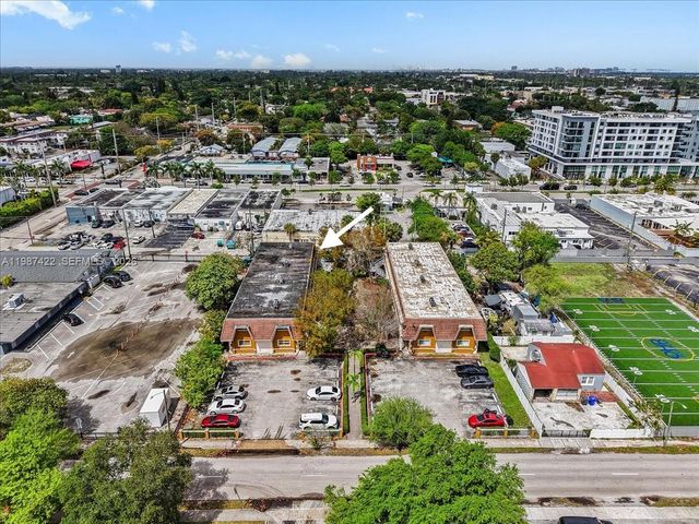 2323 Van Buren St 208, Hollywood, FL 33020