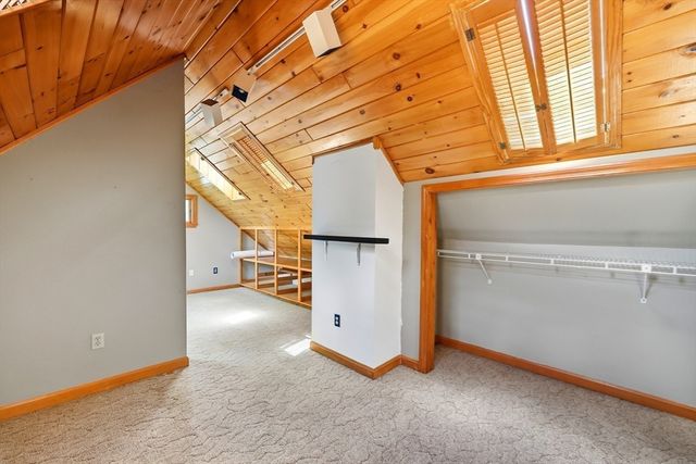 14 Iroquois, Southwick, MA 01077