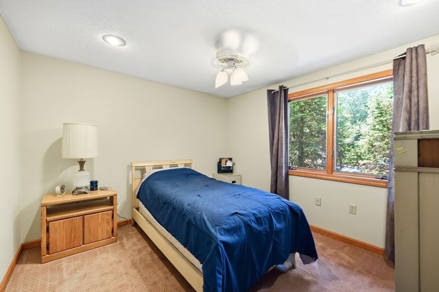 14 Iroquois, Southwick, MA 01077