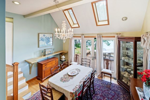 14 Iroquois, Southwick, MA 01077