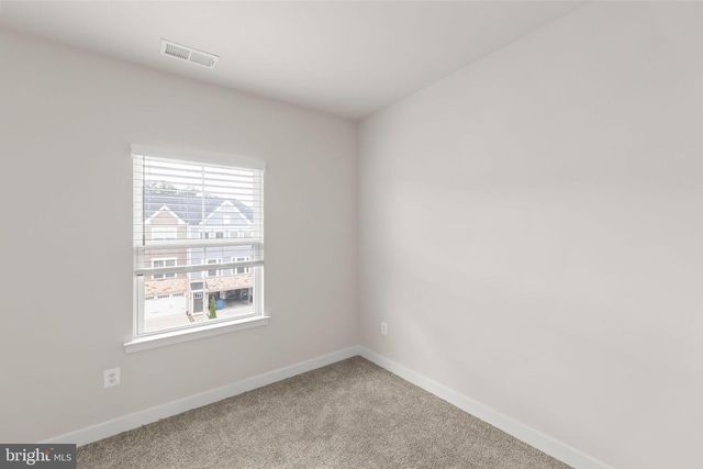 105 BAYHILL TER, Lake Frederick, VA 22630