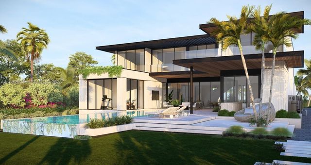 1006 N Southlake Drive, Hollywood, FL 33019