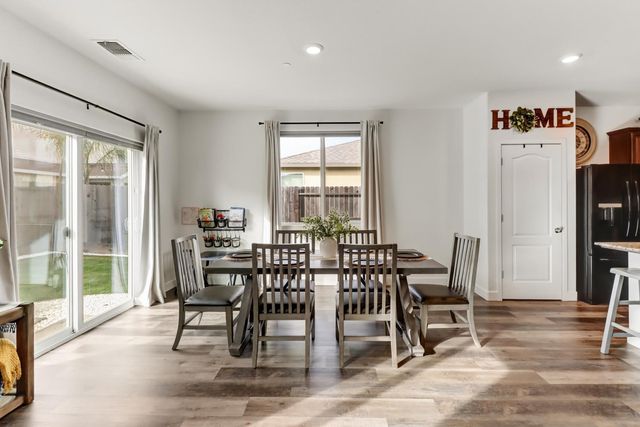 5608 Glowhaven St, Marysville, CA 95901