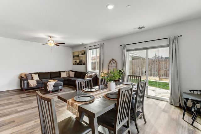 5608 Glowhaven St, Marysville, CA 95901