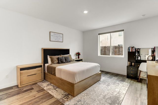 5608 Glowhaven St, Marysville, CA 95901