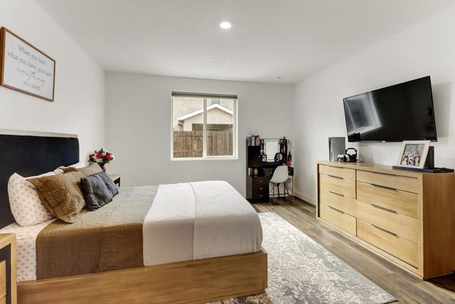 5608 Glowhaven St, Marysville, CA 95901