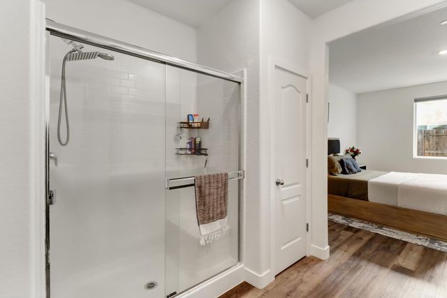 5608 Glowhaven St, Marysville, CA 95901