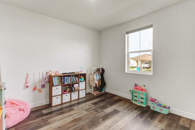 5608 Glowhaven St, Marysville, CA 95901