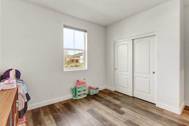 5608 Glowhaven St, Marysville, CA 95901