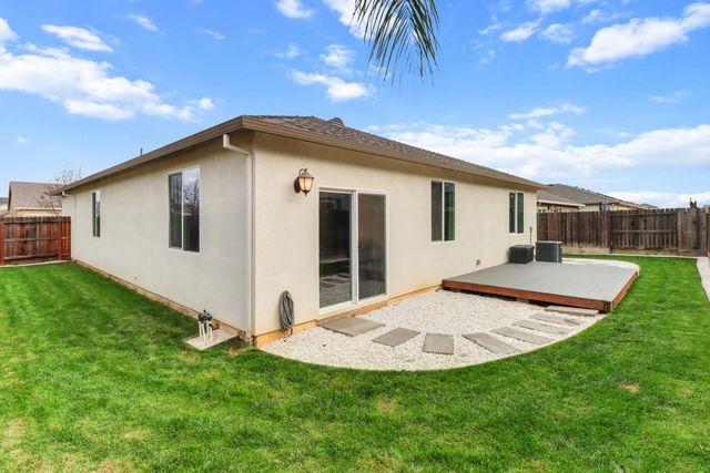 5608 Glowhaven St, Marysville, CA 95901